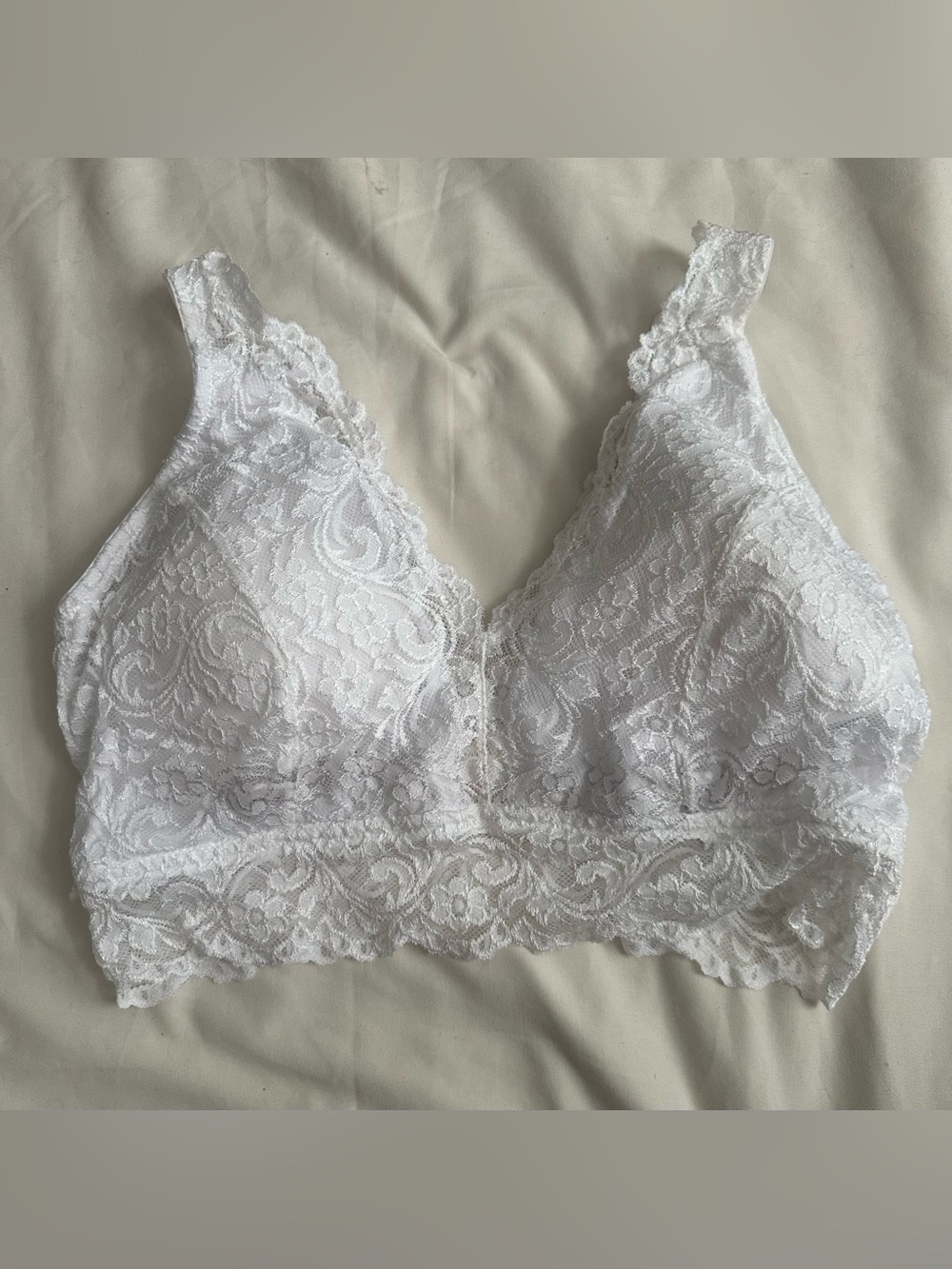 smart & sexy White Lace Wireless Bralette